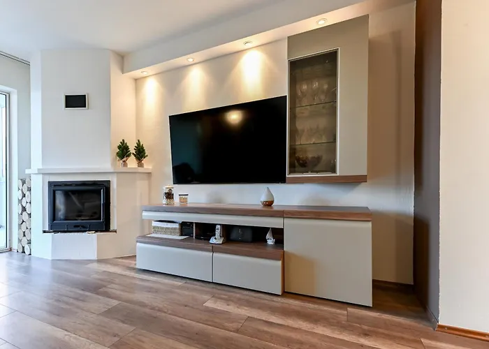 アパート Lucian ザダル